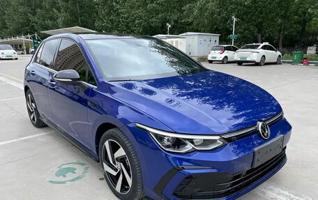 Volkswagen Golf VIII, 2023 год, 1 580 123 рублей, 4 фотография