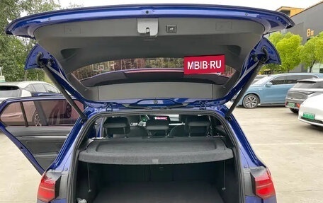 Volkswagen Golf VIII, 2023 год, 1 580 123 рублей, 17 фотография