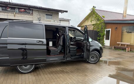 Mercedes-Benz V-Класс, 2015 год, 3 600 000 рублей, 12 фотография
