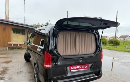 Mercedes-Benz V-Класс, 2015 год, 3 600 000 рублей, 7 фотография