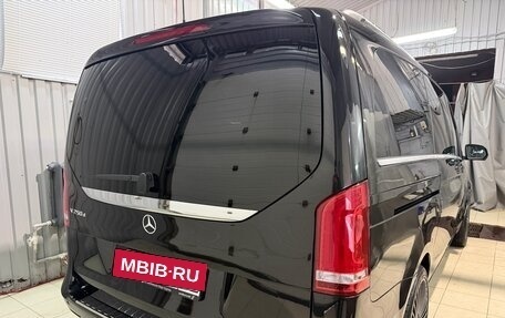 Mercedes-Benz V-Класс, 2015 год, 3 600 000 рублей, 2 фотография