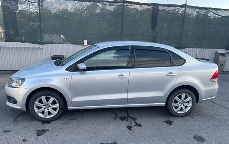 Volkswagen Polo VI (EU Market), 2011 год, 780 000 рублей, 2 фотография