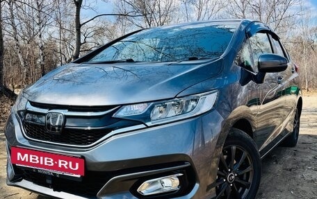 Honda Fit III, 2019 год, 1 250 000 рублей, 2 фотография
