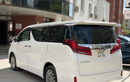 Toyota Alphard III, 2019 год, 5 100 000 рублей, 7 фотография