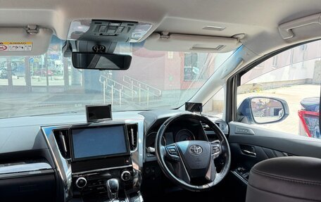 Toyota Alphard III, 2019 год, 5 100 000 рублей, 20 фотография
