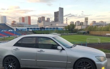Toyota Altezza, 2003 год, 800 000 рублей, 6 фотография