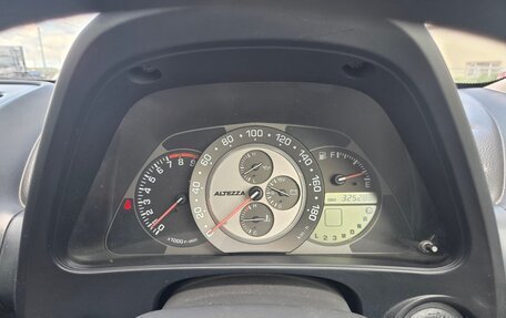 Toyota Altezza, 2003 год, 800 000 рублей, 14 фотография