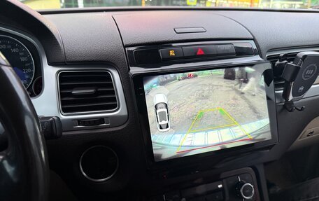 Volkswagen Touareg III, 2013 год, 2 200 000 рублей, 2 фотография