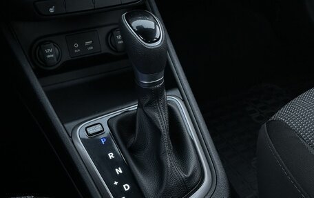 Hyundai Solaris II рестайлинг, 2018 год, 1 299 000 рублей, 20 фотография
