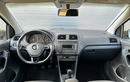 Volkswagen Polo VI (EU Market), 2015 год, 929 000 рублей, 11 фотография