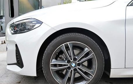 BMW 1 серия, 2019 год, 1 412 000 рублей, 4 фотография