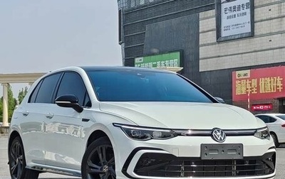 Volkswagen Golf VIII, 2023 год, 1 800 000 рублей, 1 фотография
