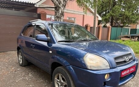 Hyundai Tucson III, 2007 год, 585 000 рублей, 1 фотография