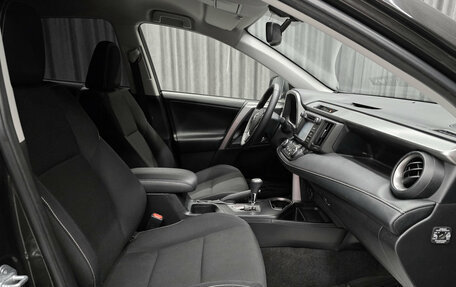 Toyota RAV4, 2015 год, 2 299 000 рублей, 11 фотография