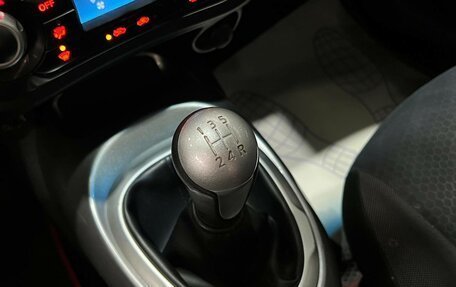Nissan Juke II, 2011 год, 800 000 рублей, 16 фотография