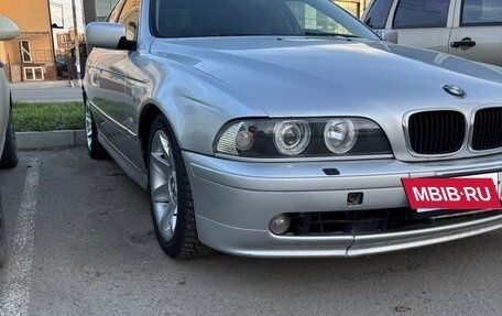 BMW 5 серия, 2001 год, 550 000 рублей, 2 фотография