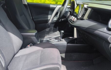 Toyota RAV4, 2013 год, 1 850 000 рублей, 8 фотография