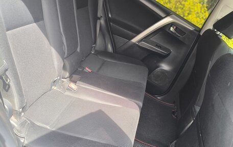 Toyota RAV4, 2013 год, 1 850 000 рублей, 11 фотография