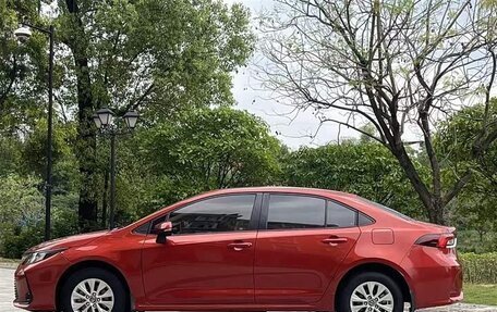Toyota Corolla, 2022 год, 1 065 000 рублей, 5 фотография