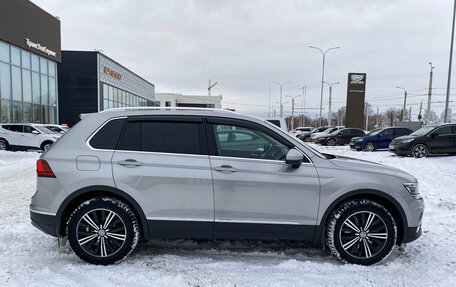 Volkswagen Tiguan II, 2016 год, 2 430 000 рублей, 4 фотография
