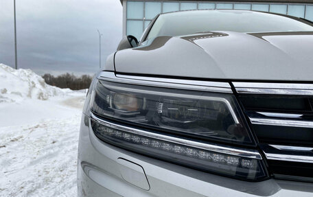 Volkswagen Tiguan II, 2016 год, 2 430 000 рублей, 17 фотография