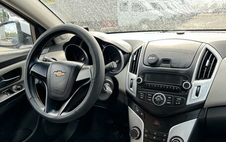 Chevrolet Cruze II, 2013 год, 649 000 рублей, 12 фотография