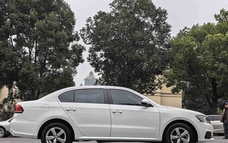 Volkswagen Lavida, 2022 год, 990 000 рублей, 3 фотография