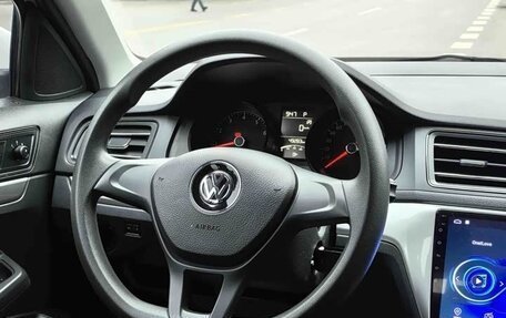 Volkswagen Lavida, 2022 год, 990 000 рублей, 12 фотография