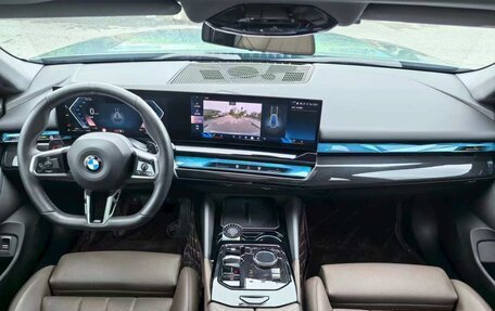 BMW 5 серия, 2026 год, 5 500 000 рублей, 9 фотография