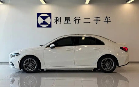 Mercedes-Benz A-Класс, 2022 год, 1 496 000 рублей, 3 фотография