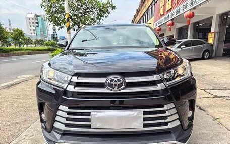 Toyota Highlander III, 2021 год, 3 949 000 рублей, 3 фотография