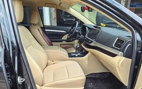 Toyota Highlander III, 2021 год, 3 949 000 рублей, 10 фотография