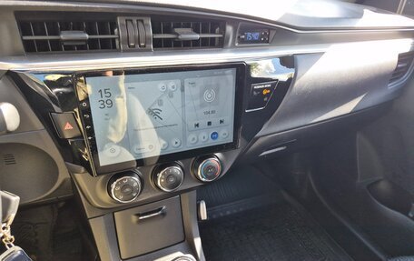 Toyota Corolla, 2014 год, 1 200 000 рублей, 3 фотография