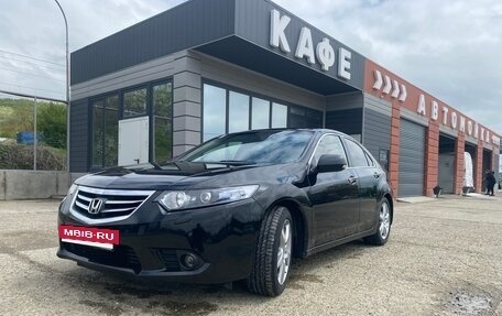 Honda Accord VIII рестайлинг, 2012 год, 1 300 000 рублей, 7 фотография