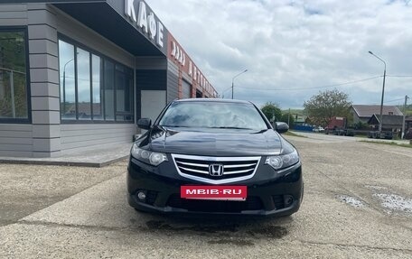 Honda Accord VIII рестайлинг, 2012 год, 1 300 000 рублей, 8 фотография