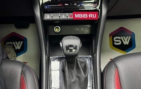 Skoda Karoq I, 2022 год, 1 928 000 рублей, 9 фотография