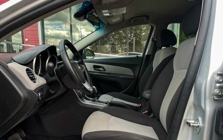 Chevrolet Cruze II, 2011 год, 599 000 рублей, 8 фотография