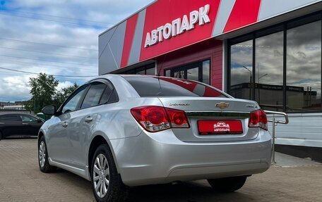 Chevrolet Cruze II, 2011 год, 599 000 рублей, 6 фотография