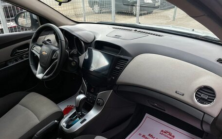 Chevrolet Cruze II, 2011 год, 599 000 рублей, 13 фотография