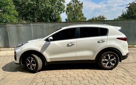 KIA Sportage IV рестайлинг, 2021 год, 1 899 000 рублей, 3 фотография