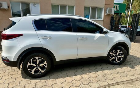 KIA Sportage IV рестайлинг, 2021 год, 1 899 000 рублей, 7 фотография
