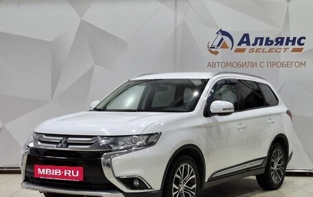 Mitsubishi Outlander III рестайлинг 3, 2018 год, 1 800 000 рублей, 7 фотография