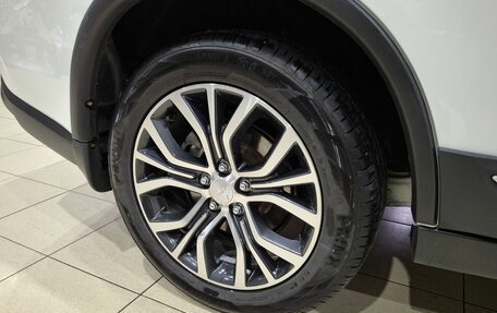 Mitsubishi Outlander III рестайлинг 3, 2018 год, 1 800 000 рублей, 25 фотография
