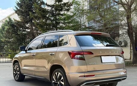 Skoda Karoq I, 2022 год, 1 949 000 рублей, 6 фотография