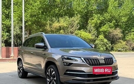 Skoda Karoq I, 2022 год, 1 949 000 рублей, 3 фотография