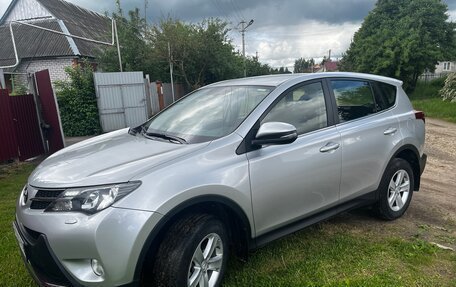 Toyota RAV4, 2013 год, 1 870 000 рублей, 3 фотография