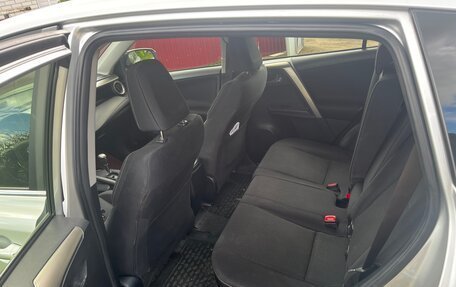 Toyota RAV4, 2013 год, 1 870 000 рублей, 8 фотография