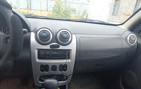 Renault Sandero I, 2012 год, 4 фотография