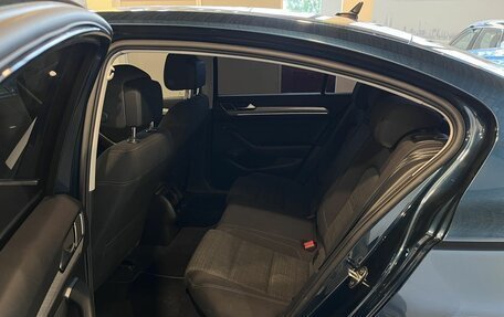 Volkswagen Passat B8 рестайлинг, 2020 год, 2 450 000 рублей, 24 фотография