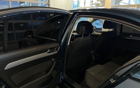 Volkswagen Passat B8 рестайлинг, 2020 год, 2 450 000 рублей, 23 фотография